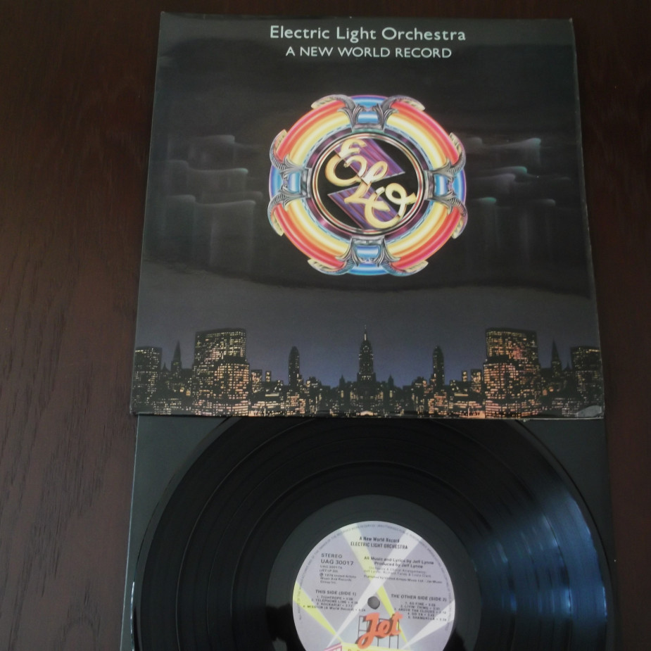 Skelbimo Electric Light Orchestra – A New World Record  NM/NM nuotrauka